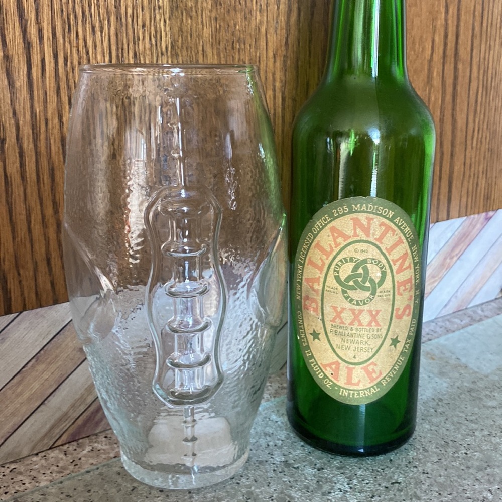 NEW WITH TAGS=Greenbriar International Football Shaped Glass 23 oz